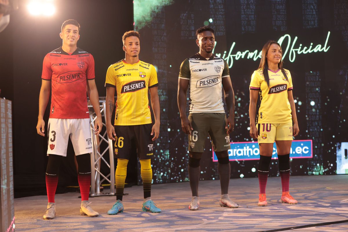 BarcelonaSC's tweet photo. ¡La nueva piel del Ídolo! 🤩

Los jugadores modelaron los uniformes 2022 del primer plantel y del @BSCFemenino_ 🟡⚪️🔴

Adquiérelos en @BSCSTOREoficial y @marathonsports_ 🛒 https://t.co/Tb29twVL6D