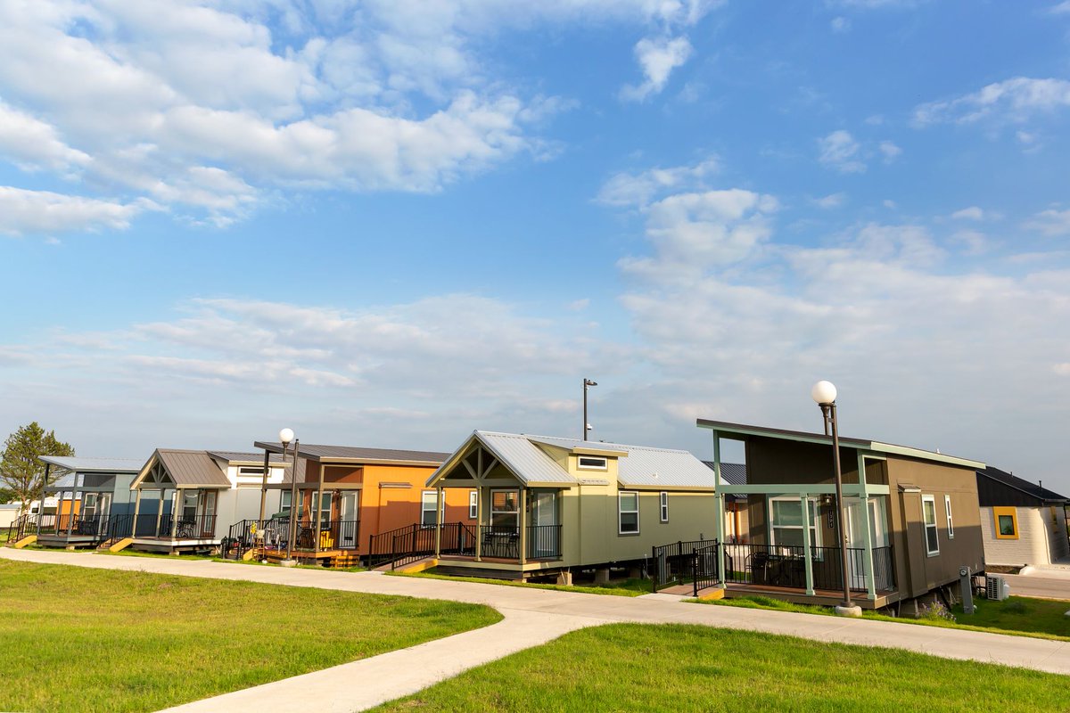 mobileloaves's tweet photo. Have you had the chance to come out and see Community First! Village? Public tours are offered Wednesdays and Fridays at 10:30am with both walking and golf cart tour options. Come see Austin's most talked about neighborhood by signing up for a tour here: https://t.co/2QuPXXoYau https://t.co/9cGPft64OG