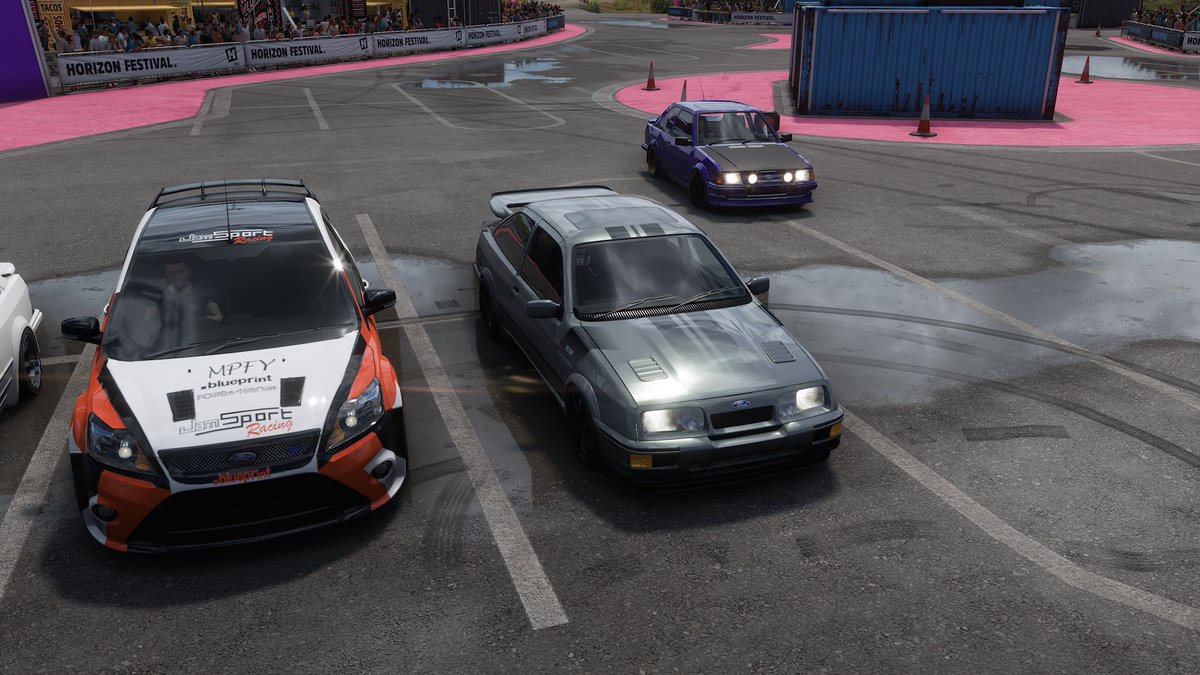 MpfyCrew's tweet photo. Tonight’s fast fords meet thanks to Alex for hosting https://t.co/XHYAb3E2Xf