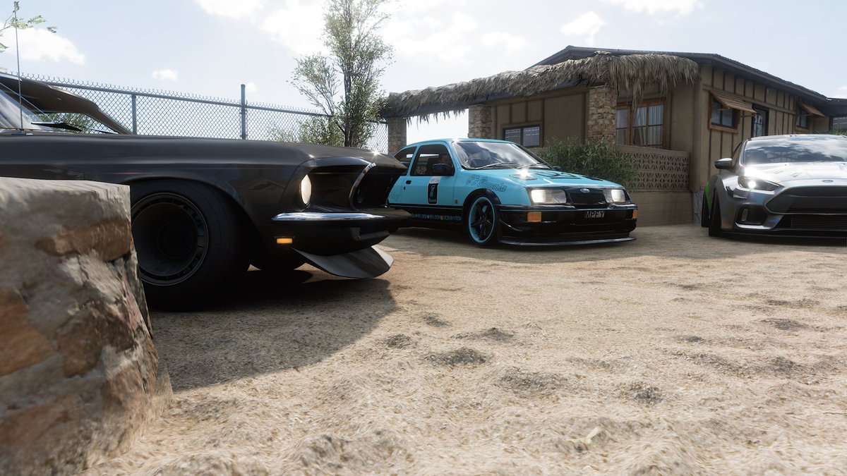 MpfyCrew's tweet photo. Tonight’s fast fords meet thanks to Alex for hosting https://t.co/XHYAb3E2Xf