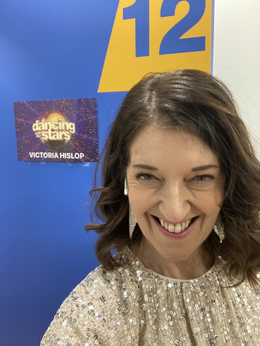 Victoria Hislop tweet media