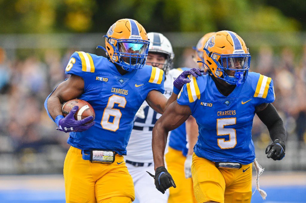 EddieKeller55's tweet image. Blessed to receive a Division 2 scholarship offer from the University of New Haven. #GoChargers #GD23 @CoachKuseee