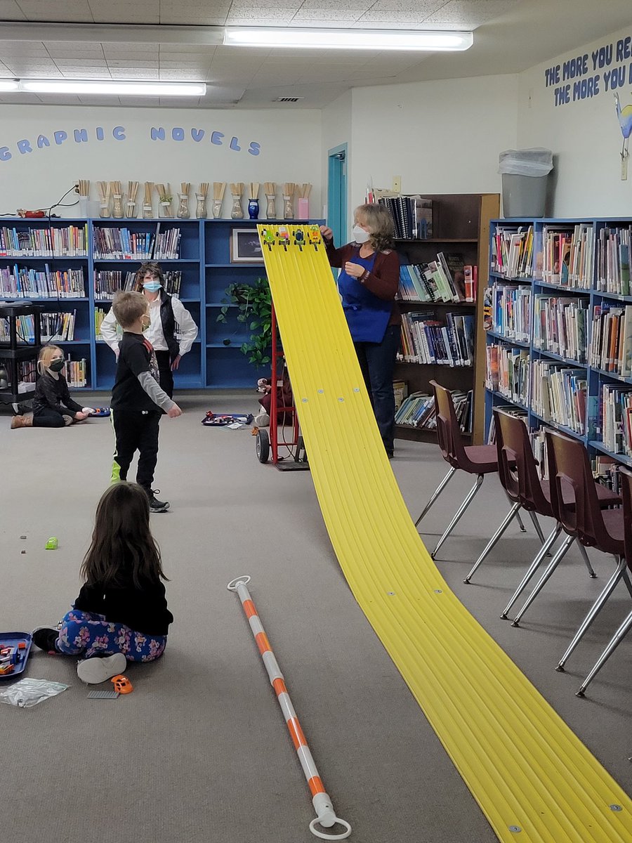 Lego Racers in action!  <a href="/HighgateHawks/">Highgate Elementary</a> teacher, Michelle Patnode, collaborated with @ECHOvt educator, Elizabeth Nuckols, to bring this STEM activity to her Kindergarten.  Looks like a lot of hands-on learning took place! <a href="/MissisquoiSD/">Missisquoi Valley School District</a>