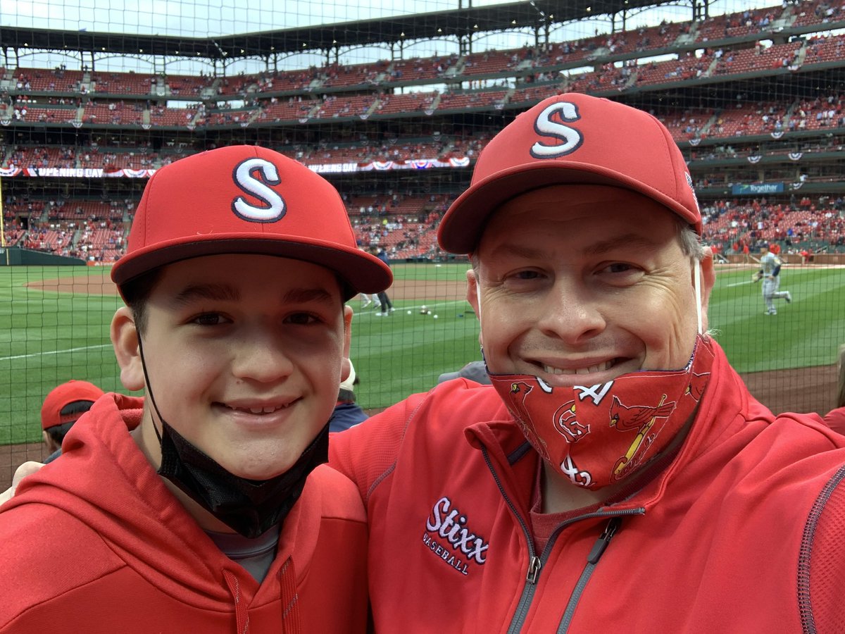 John Sextro 🏀 🥎 🏐 🎙 tweet media