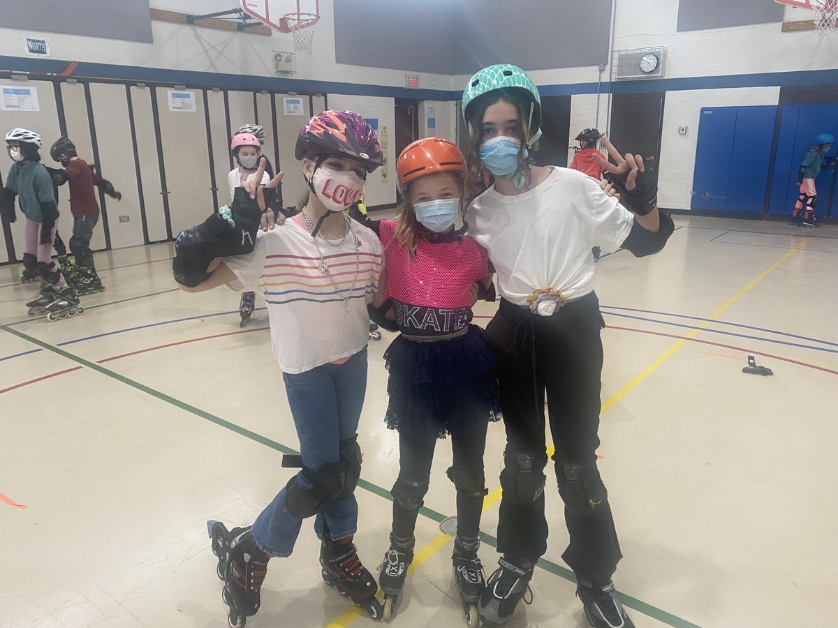 KerrySantefort's tweet photo. A sneak peak at students during their inline skating unit (grades 2-5) and 1st graders playing human hungry hippos 🦛 today with the scooters! #Physed @Field64 @D64News #engageD64 #d64PE 🛼🛴 https://t.co/T0S07wDX8F