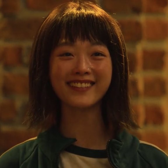 kepbitt's tweet photo. Lee Yoomi's character in #SquidGame: 🥺😭💔
Lee Yoomi's character in #AllOfUsAreDead: 🤬😠😤
#LeeYoomi https://t.co/bCpGl16Dak