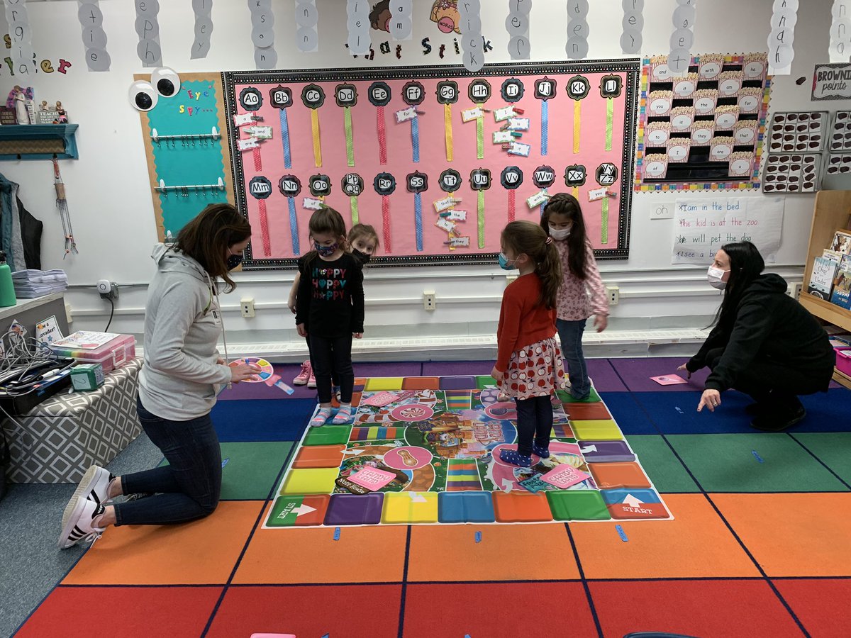 kimbergarten's tweet photo. Giant Candyland, building winter words, shape penguin crafting 🐧, and first and last name ID = one busy Friday in kindergarten! #happyclassrooms #wbwildcats https://t.co/1OgK6vJ452
