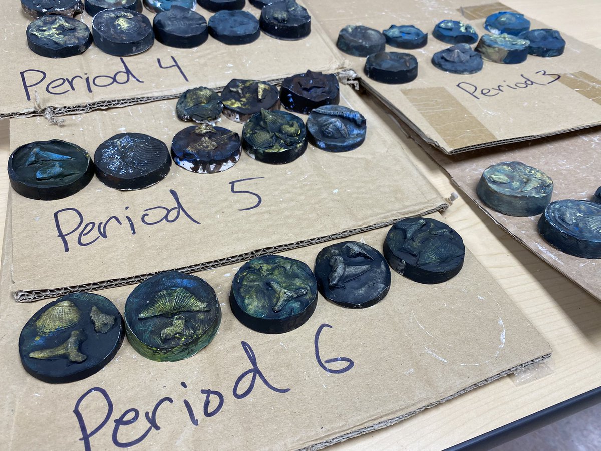 macias_science's tweet photo. This week was a mess, plaster everywhere, paint on the tables but I loved it. I love the grind. I love to see students having fun learning, relaxed and enjoying life… And the added bonus was most of the students where excited to take them home… #elmtritons https://t.co/oKpr0lYFZh