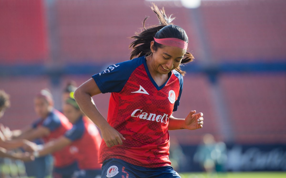 AtletiDeSLPFem's tweet photo. ⏱ ¡A minutos de comenzar el partido!
📺 Transmisión por ESPN
#ADSLAME https://t.co/vUnFDrYvuk