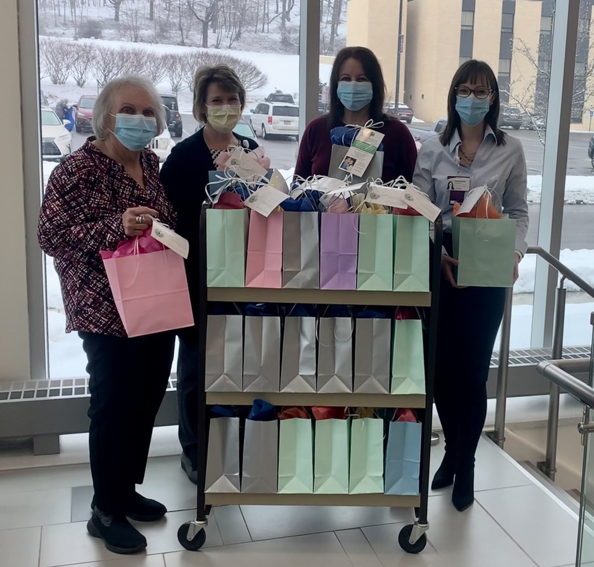 PaternostroFF's tweet photo. We delivered 50 care bags to the Hillman Cancer Center at #UPMC Williamsport. That’s 800 total bags for new #cancer #patients. We’ve considered changing the bags, but the feedback has been consistent. “They are unique &amp; personal.” Yes, &amp; each is assembled &amp; offered w/ love. ♥️ https://t.co/kicv6VBe0I