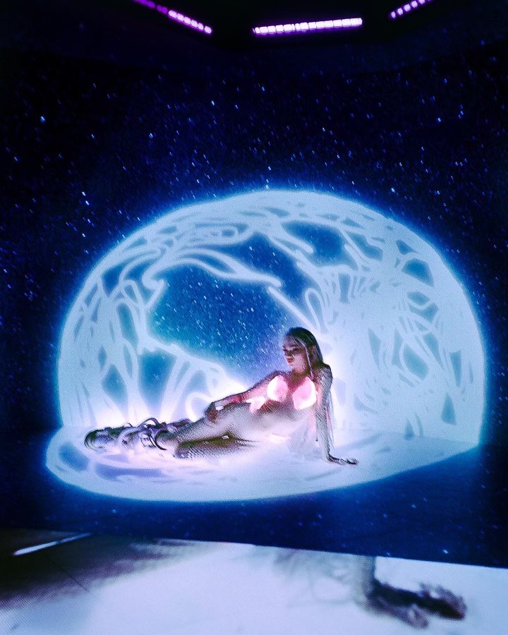 FKOVP11XwAELfSV?format=jpg&name=900x900