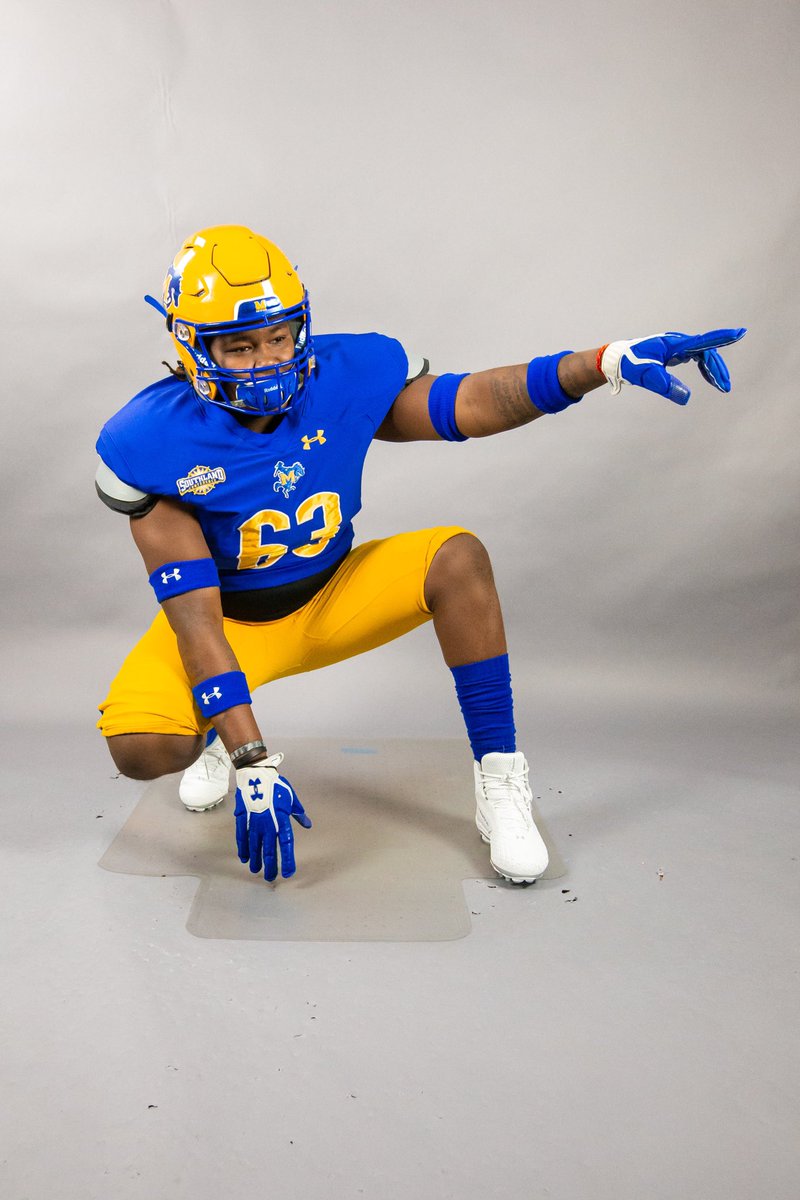 dareal_korey's tweet photo. Had a great official visit at McNesse this weekend thanks to the coaches for the great hospitality #GeauxPokes @CoachGGoff @CoachAllgood @CoachSFogarty https://t.co/XipLtCpfkO