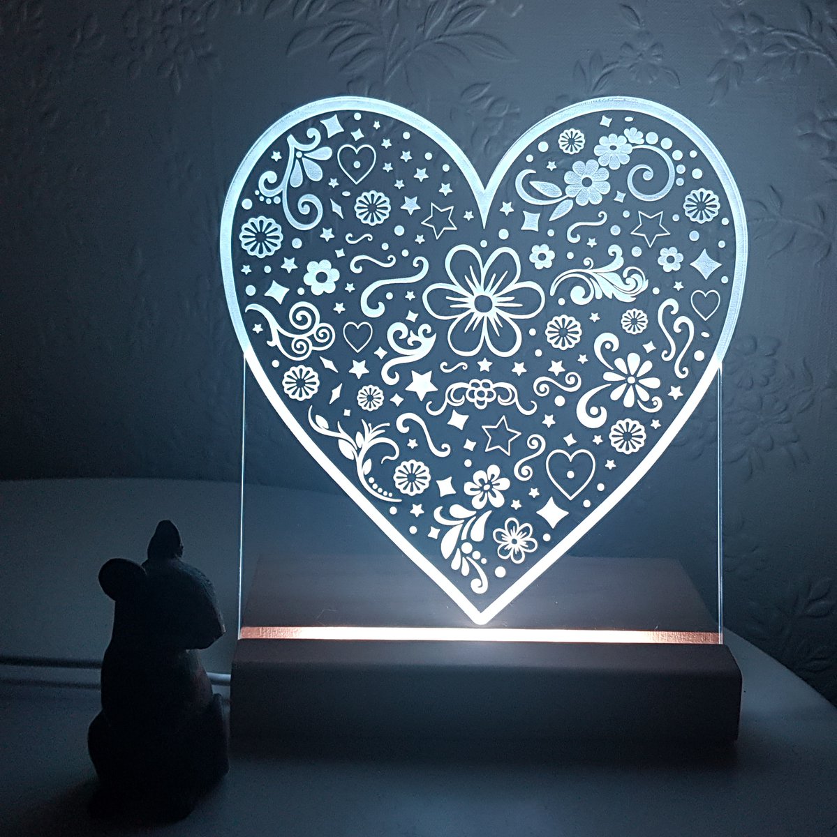 martasha26's tweet photo. Valentines Love Led Lamp, Personalised Love Light, Novelty Led by KeepYourLightOn https://t.co/XyO9XV1DHV via @Etsy https://t.co/kTNkh2L43j