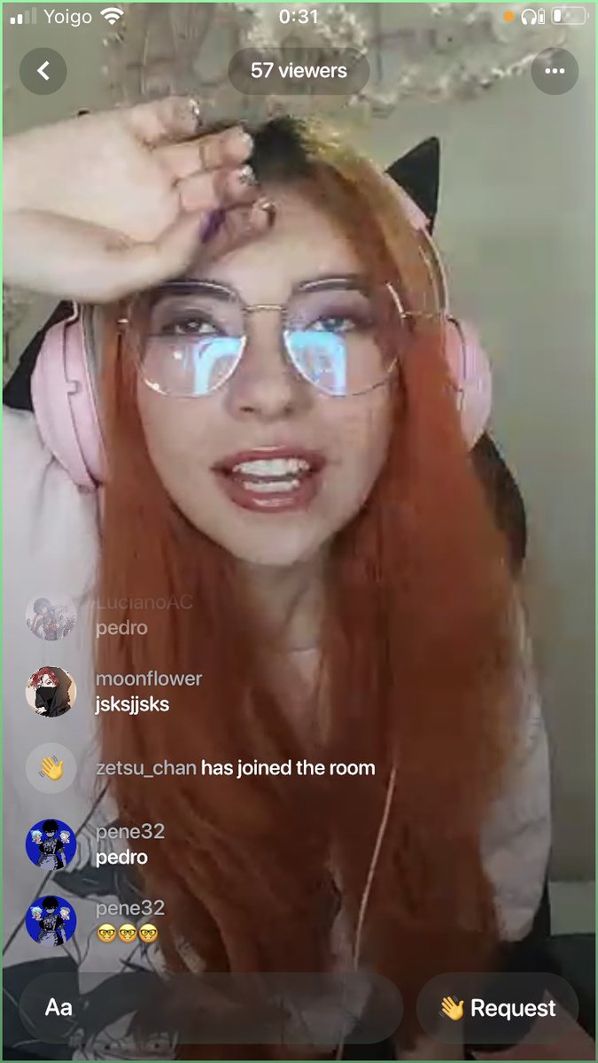 ¡Seguimos en vivo con <a href="/alicefuu_/">Alicefuu | Fuurra y Fuunadora profesional /ᐠ｡ꞈ｡ᐟ\</a> y las noches de trivias!
