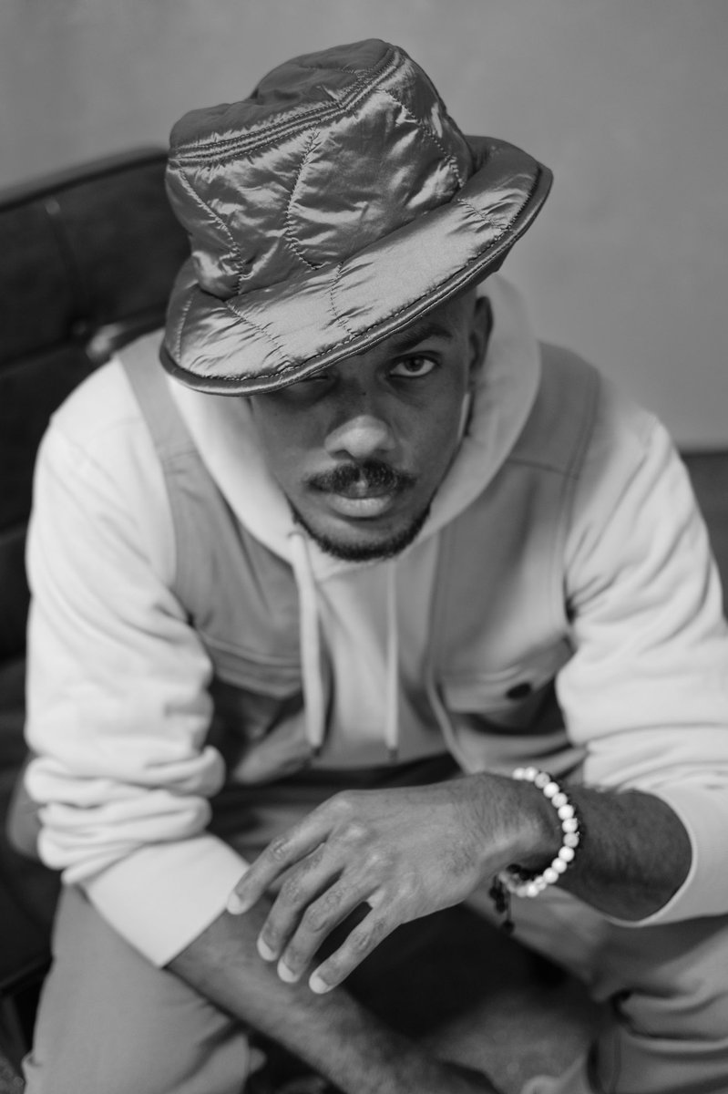 visualsbysade's tweet photo. Loving the @FujifilmX_US X-E4 so far…
Chris Green gracing the lens. Captured at @CoLabStudiosNYC 
#hireblackwomenphotographers https://t.co/bTDqAPOJMM