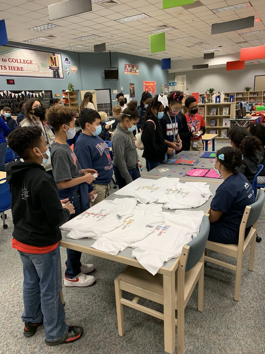 Market Day at The Miller CIA Program was a great success!
Students planned, created and worked  their own business as entrepreneurs!

Awesome job Miller CIA Agents and Mrs. Wash!!!
#Entrepreneurship #BusinessOwnership <a href="/HCDE_CASE/">CASE for Kids</a> <a href="/AliefISD/">Alief ISD</a> <a href="/AliefISD_CIA/">Children Interacting Afterschool</a> <a href="/MillerMavsAISD/">Miller Intermediate PVAA</a>