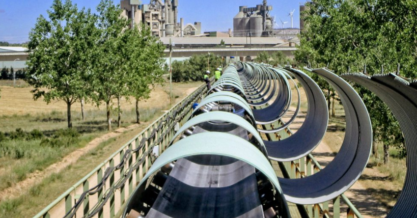 ficemcemento's tweet photo. El consumo de cemento en España, a solo un mes del cierre del año, se eleva a 13,7 millones de toneladas.
Conoce más en: https://t.co/UyDQWeRVFh
#FICEM #NoticiasFICEM #Cemento #industriaFICEM #cemento #construcción #2021 #2022 #crecimiento #Oficemen # evolución #mercado https://t.co/amkPPfnivl