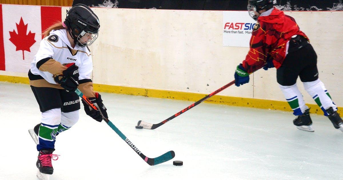 Paradise backyard rink is a piece of hockey heaven | SaltWire saltwire.com/newfoundland-l…