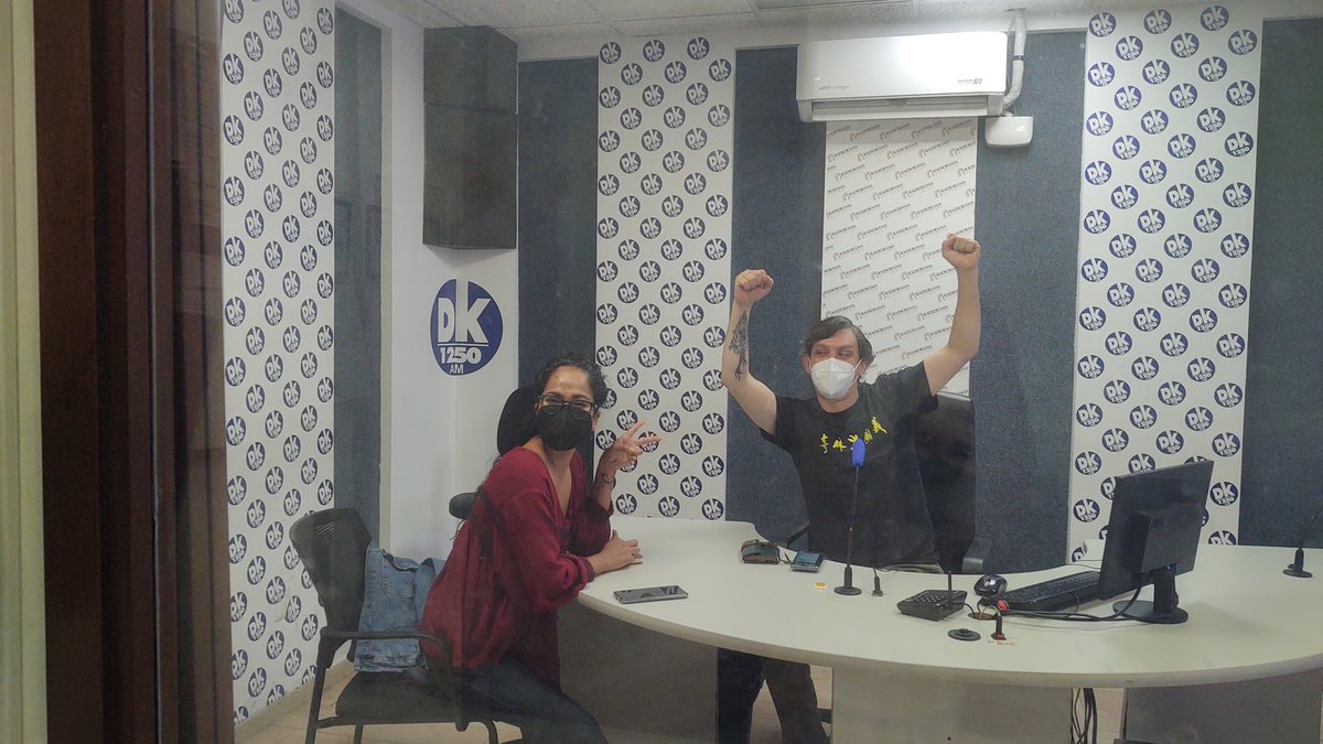 Sintonicen el 1250 AM 💥 para escuchar "Lo que <a href="/duremos/">Lo que Duremos</a>"

El menú de hoy:
- El peribus, Palazuelos y más 👀
- Colaboración de <a href="/bourjack/">Gabriel Ibarra</a> 
- La recomendación de Netfliz
- Entrevista con Avelino Sordo pic.x.com/IULf1PRDSH