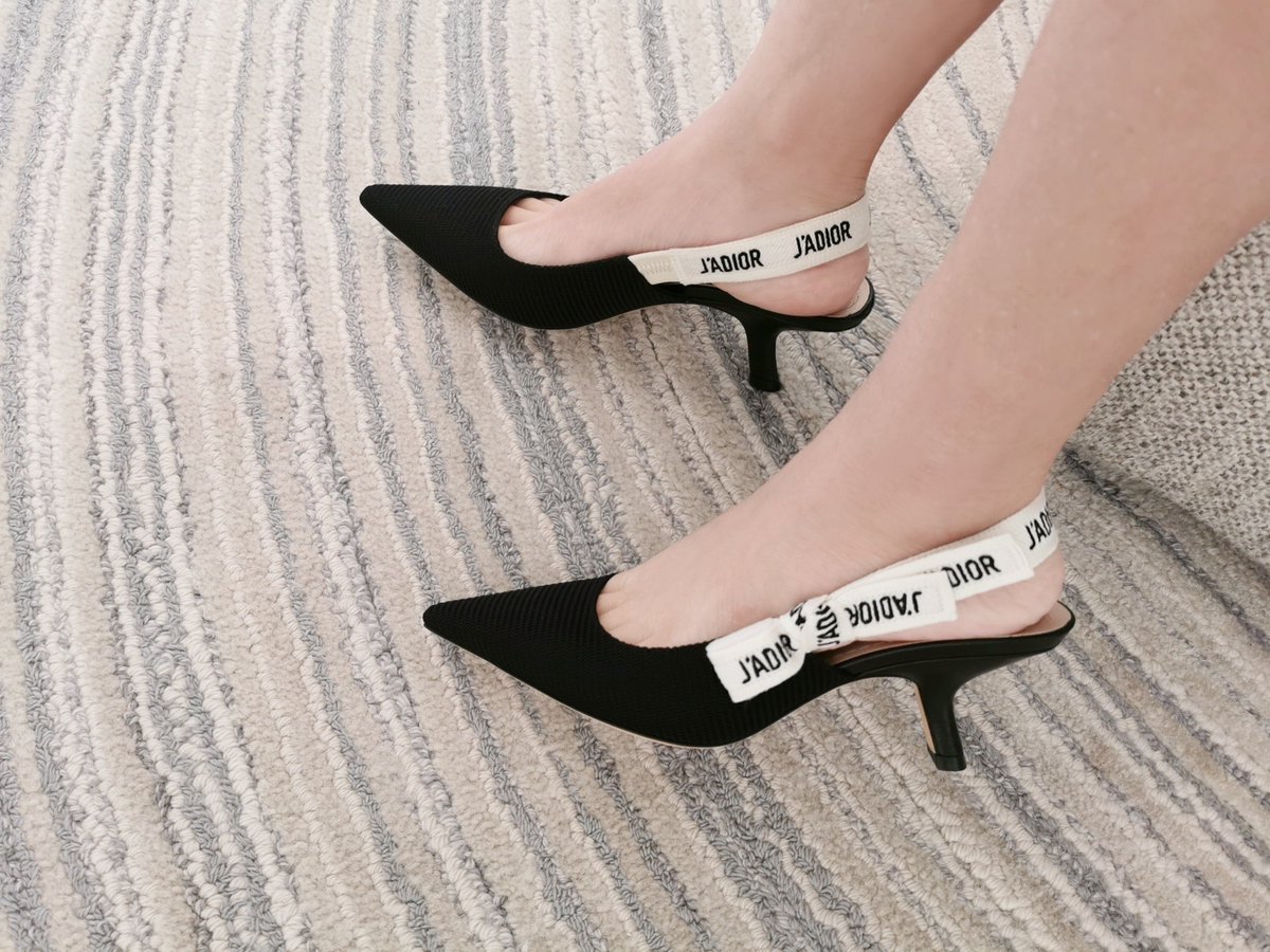 YuroroFilkls's tweet image. Nice shoes, aren't they? Let's wear them today🥰🥰🥰🥰