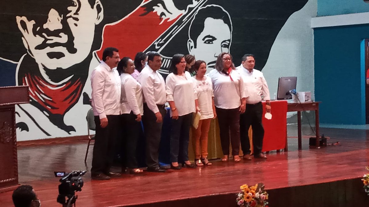 @adanis-valverde (@adanisvalverde) on Twitter photo 