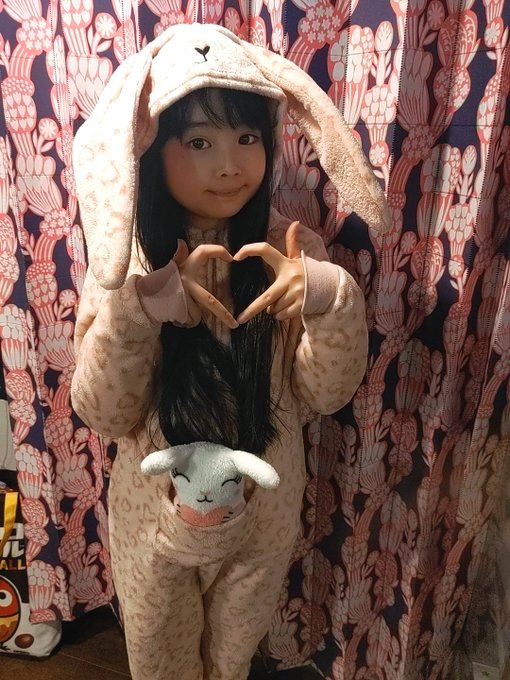 Twitterのコスプレ画像23