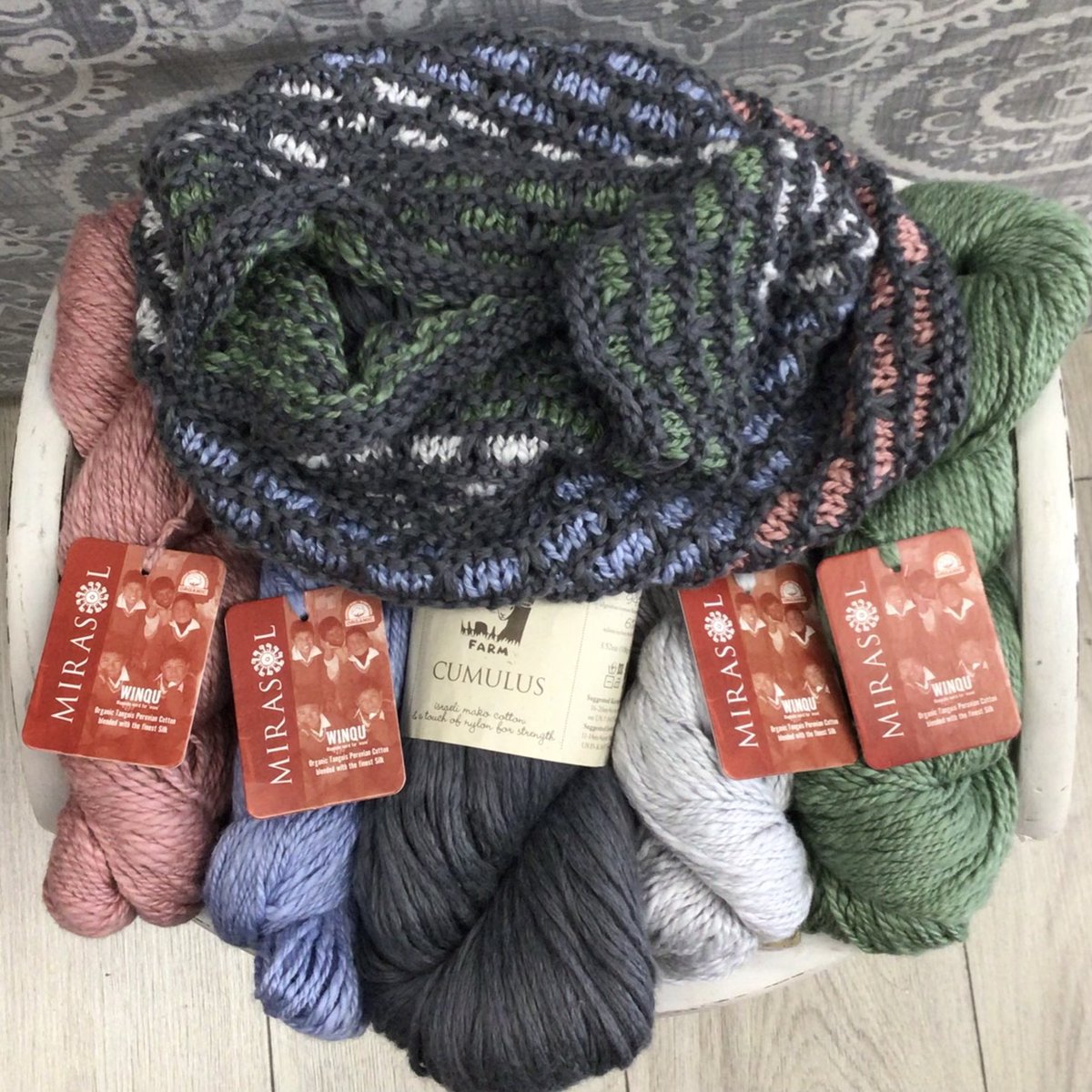 TurlockYarnShop's tweet photo. Brick and Mortar Cowl! Mirasol’s Wingu and Juniper Moon Farm’s Cumulus both from @KnittingFever 

#knittingfeveryarns #junipermoonfarm #wingu #cumulus #yarn #oldandnew #yarnshop #lys #localyarnshop #needfulthingsturlock #shop209 #shopsmallbusiness https://t.co/XjCT1W4oU3