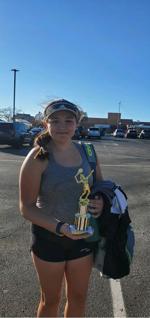 themarshall11's tweet photo. Lauren H tournament champ!!!! https://t.co/5qWXJO9RVl