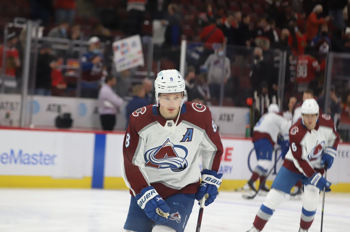 We spy something A little different. 

#GoAvsGo