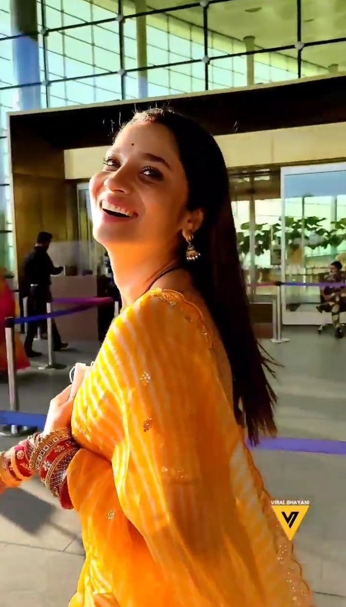 QIndore's tweet photo. Morning With This Prettiest Smile💛
••
#AnkitaLokhande #Ankuholics https://t.co/3cNzfLoh3m