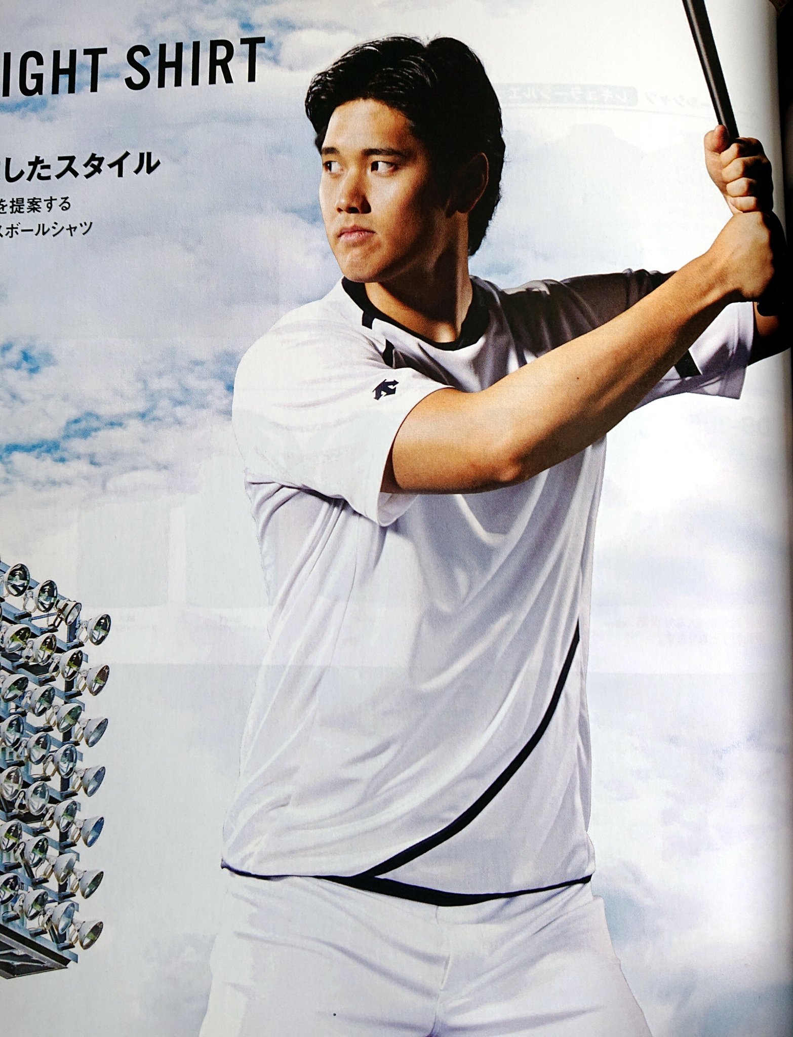 DESCENTE 2022ベースボールカタログ 大谷翔平 - メルカリ