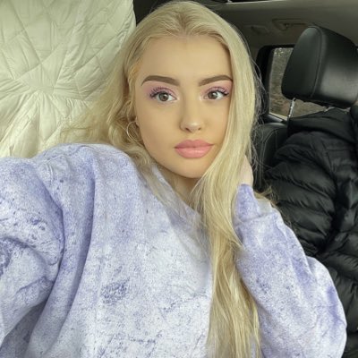 meliabriannee's tweet photo. Helloooo! I’m going to be using Twitter to share my journey and expand my business. So excited to bring you the most amazing skin/beauty products your way💋 https://t.co/46lpqsDepQ