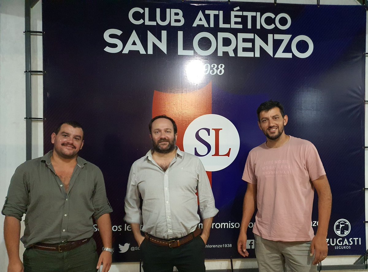 En Asamblea General Ordinaria efectuada en la noche de hoy se determinó que el Sr. Waldemar Garcia es el nuevo presidente de la institución, cargo que hasta hoy era  ocupado por el Dr. Leonardo Perroni.
Por su parte el Sr. Hugo Garcia ocupará el cargo de vice presidente.