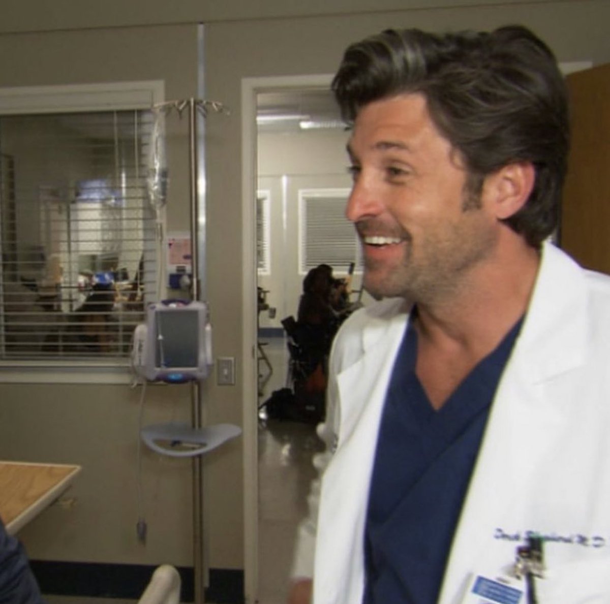 merdersgf's tweet photo. derek shepherd smiling healed me https://t.co/Lo4VSaJ6jk
