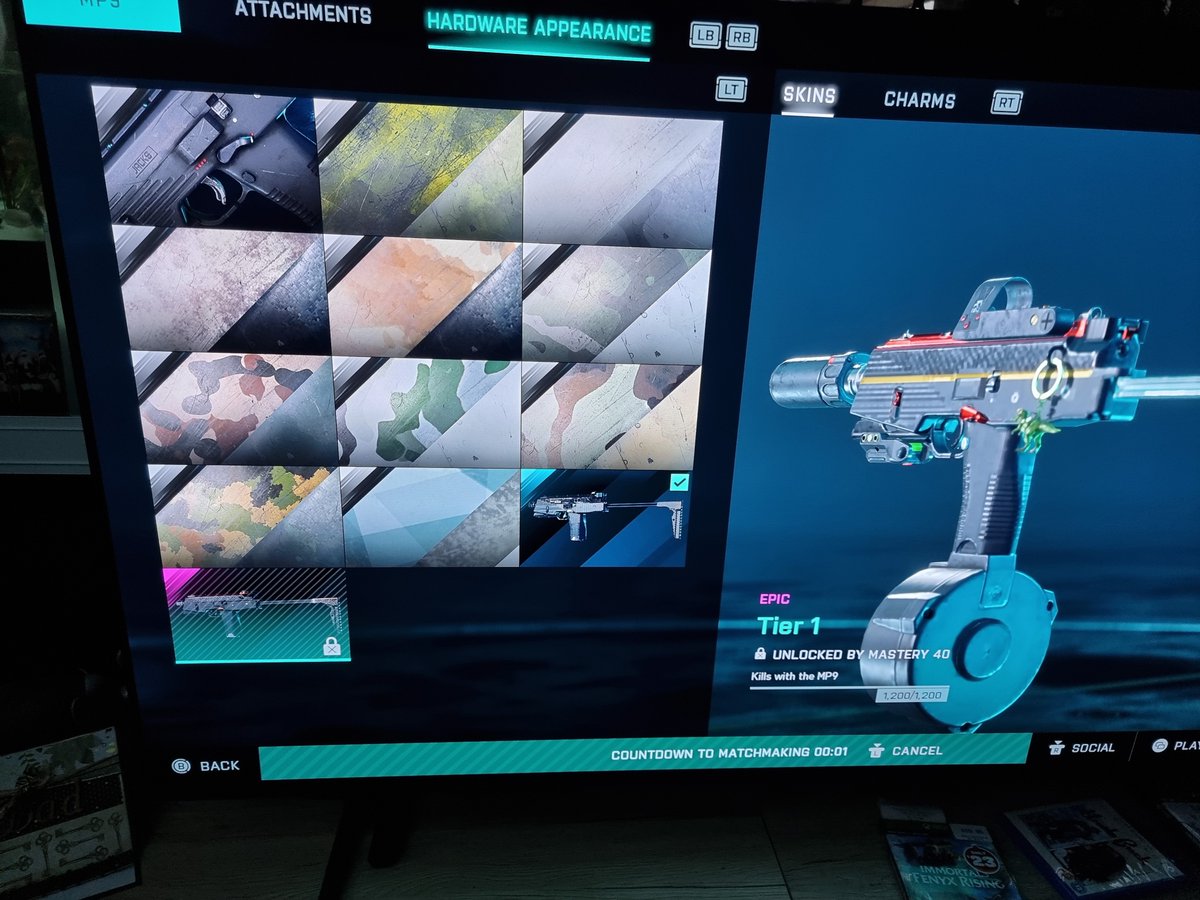paulfletcher10's tweet photo. @EAHelp please help, your live chat sucks and cannot call. I have an assignment that I have completed and the skin won't unlock it n bf2042. Can you please help https://t.co/JIOHjrRoo3