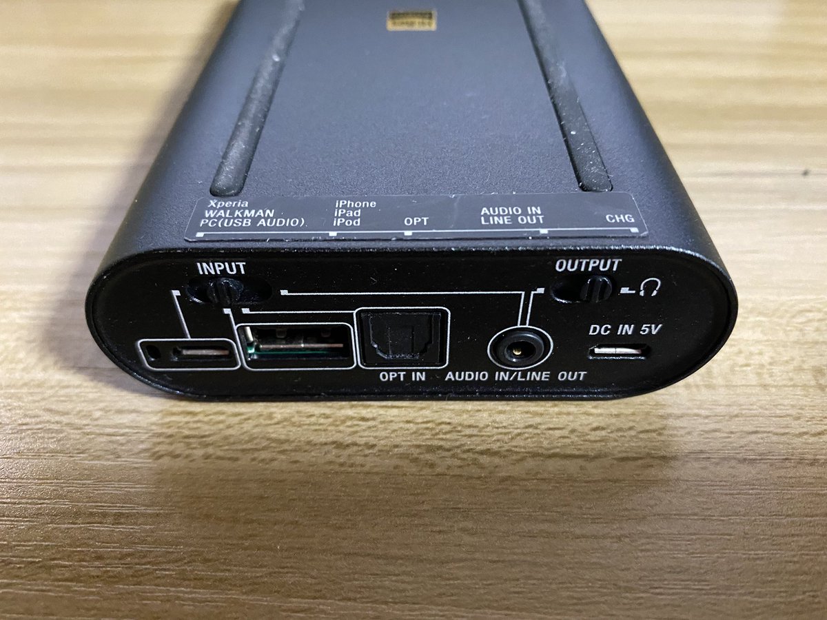 SRV90AkxVm5Uuii's tweet photo. 中古のSony PHA-3が到着。だいぶ悩んだのですが、ネットのレビューを信じ購入。さすがにPHA-1とは違うボリューム感。でもバランス接続のできるケーブル類、まだ持ってません😥少しずつ揃えていきたい。#PHA3 #Sony https://t.co/TLAMvbQzUZ