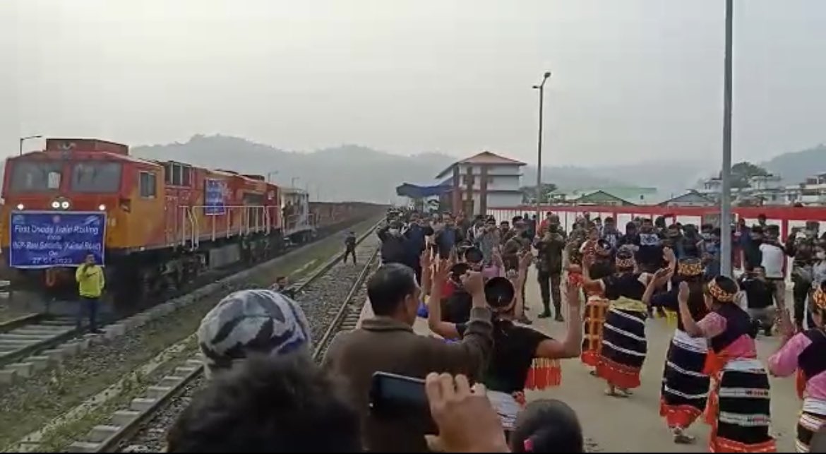 AshwiniVaishnaw's tweet photo. As committed. 

#ManipurRailConnectivity https://t.co/DpK4ipNMe6