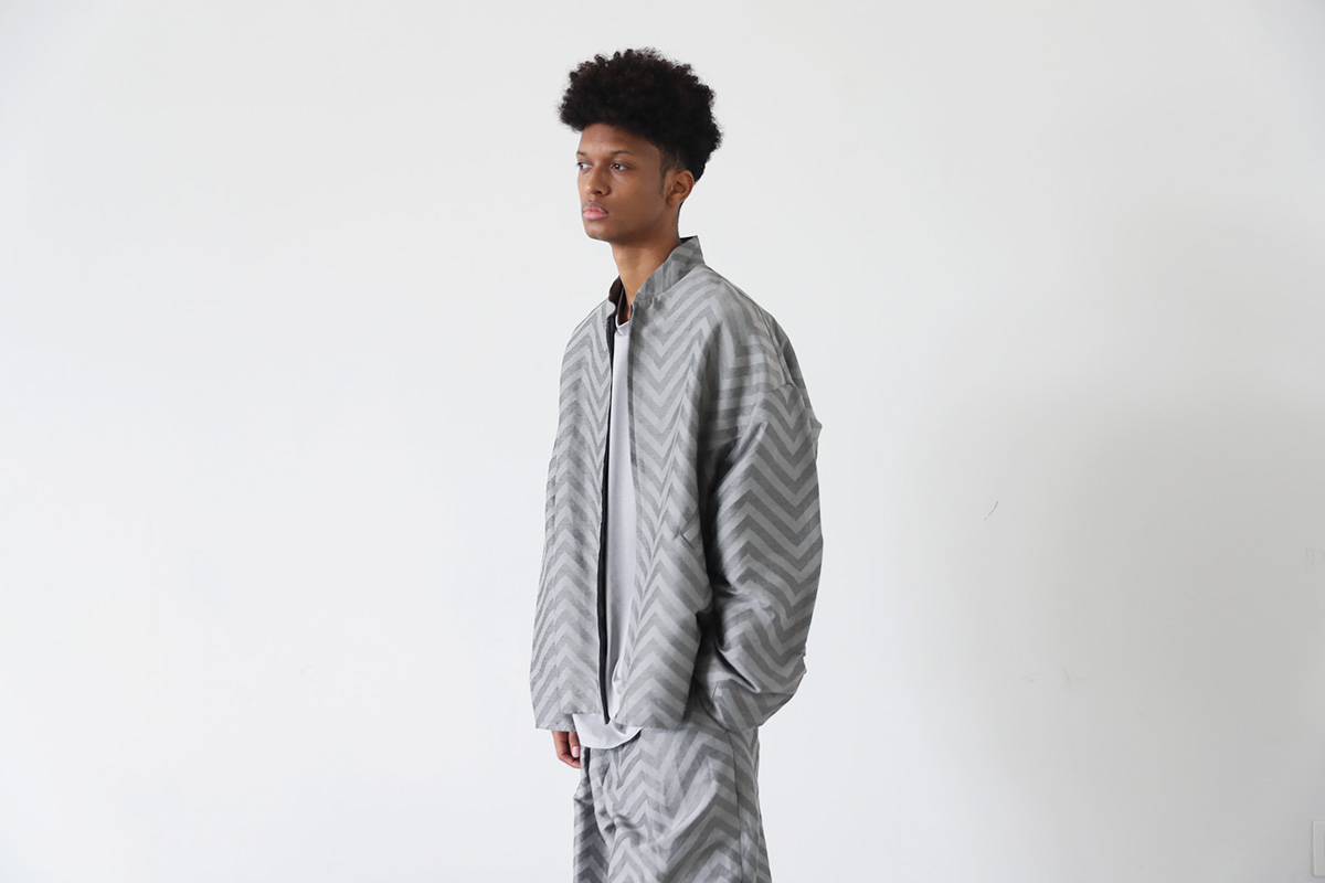 Palmmaisonstore's tweet photo. VU
ヴウ
stand collar bluson vu-s22-b16[GREEN GRAY]

VU不動の人気ブルゾンをVUオリジナルで作りこんだビックヘリンボーン生地〇程よいショート丈のゆったりシルエットでサッと羽織れて、ワイドな袖とスタンドカラーが特徴のブルゾン〇

https://t.co/PMCWllFjXO 

@VU79883245 
#VU 
#bluson https://t.co/1aKgPlz3mS