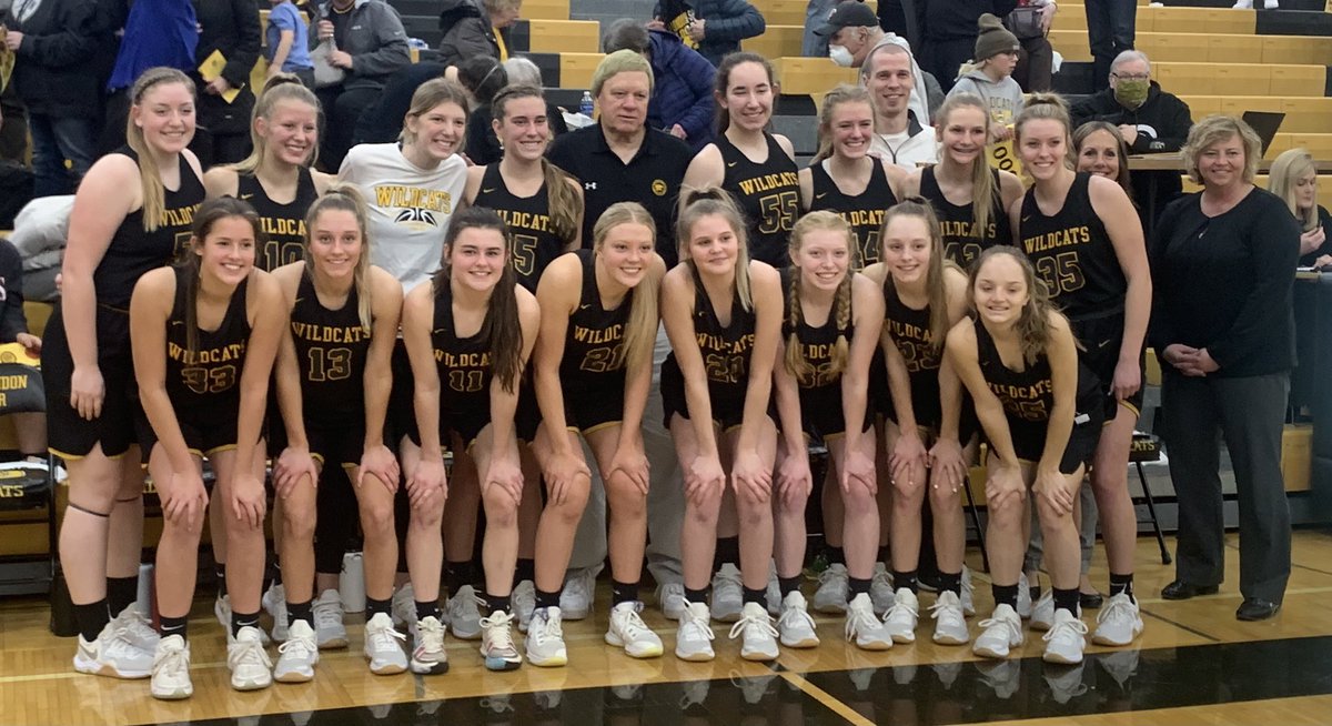 Supt_Adams's tweet photo. Congratulations Coach Drier on number 1,000! @MSHSLjohn #isd345 https://t.co/bdWUHC4RY3