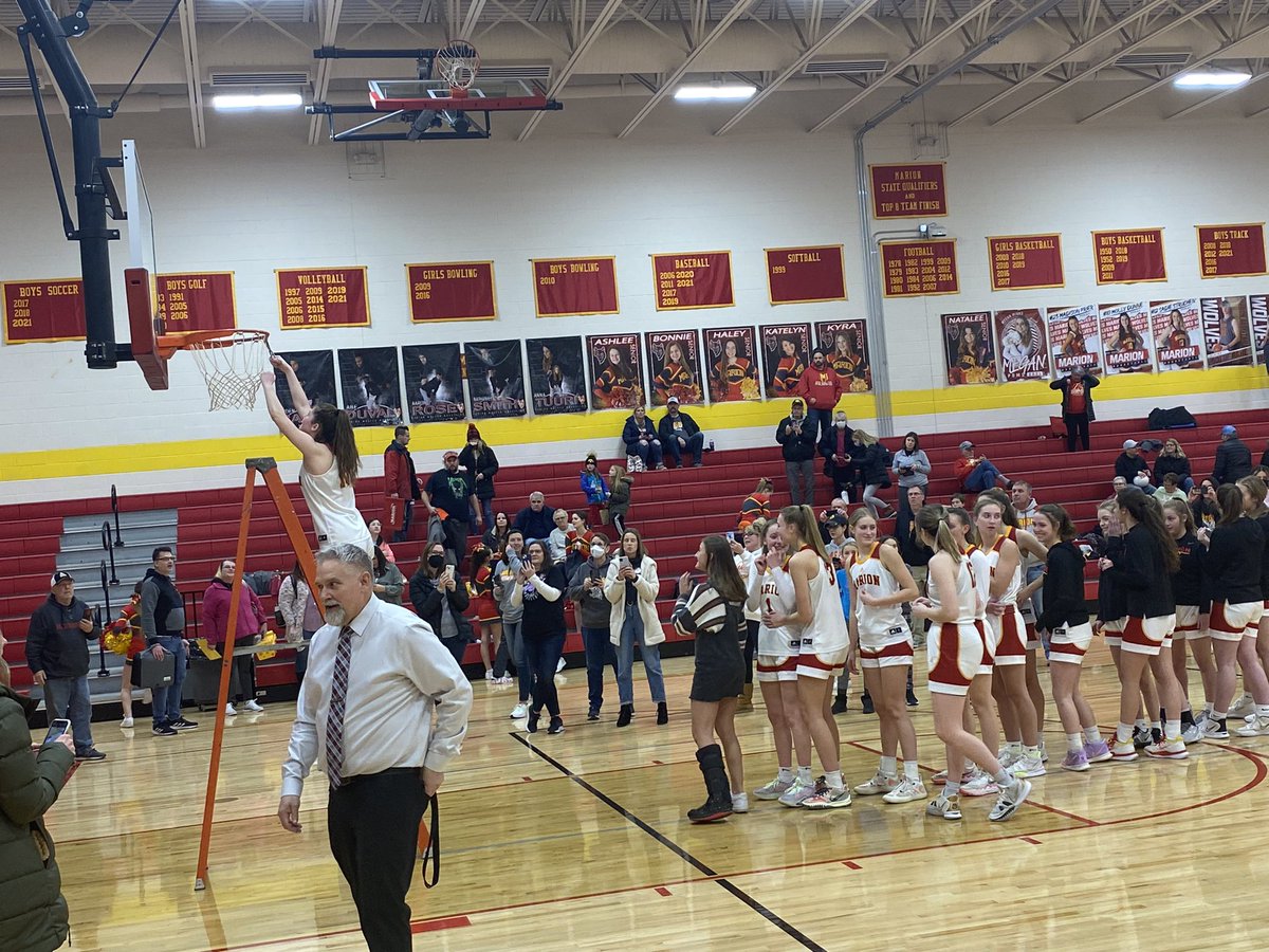 Marion_Wolves's tweet photo. WaMaC Champs! Congrats, @marion_gbb! https://t.co/eIMUqVg8AW