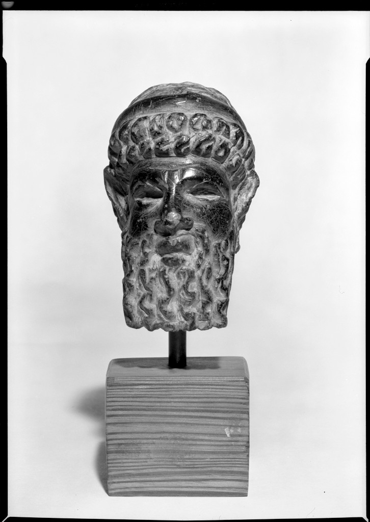 persiaantigua's tweet photo. Let's get to one royal #Parthian seal

Apparently #Mithridates I of Parthia 

And other possible depictions of him... Photo 3: @ Harvard 

⤵️ https://t.co/euxgGriWVY