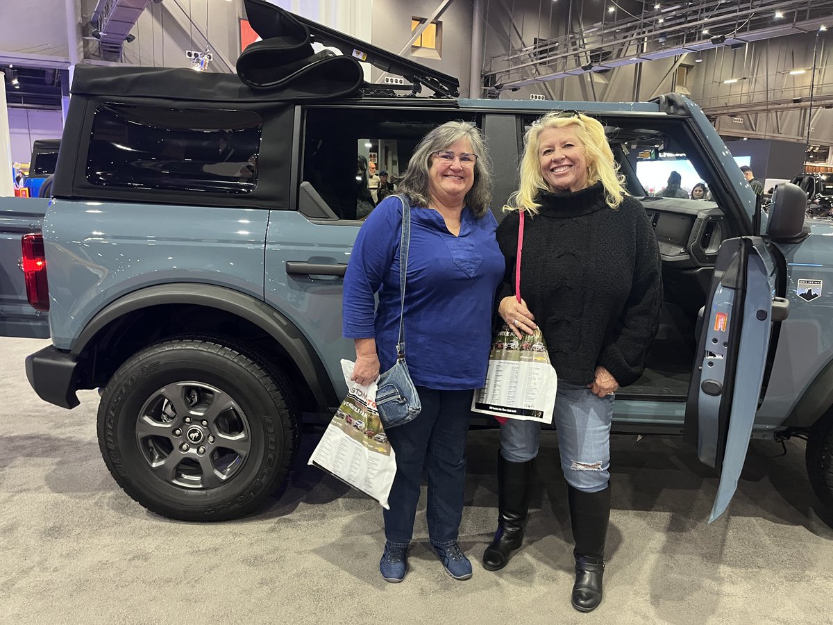 HoustonAutoShow's tweet image. Another great day at the Houston Auto Show is in the books! Thank you to everyone who came out tomorrow. We are looking forward to an action-packed weekend!