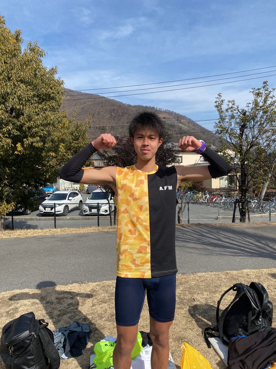 ygu_ac's tweet photo. 1月29日
本日クラブの代替わりをいたしました。
新部長は楢島佑亮くんです。（2枚目）
「楽しくクラブを引っ張っていきます！
走るの好きな人大歓迎です！」
今後もクラブは楽しくなりそうです♪
春休みも練習しております。
新入生、新入部員歓迎しております‼︎
興味のある方はdmお待ちしております https://t.co/DcZbNEQJvl