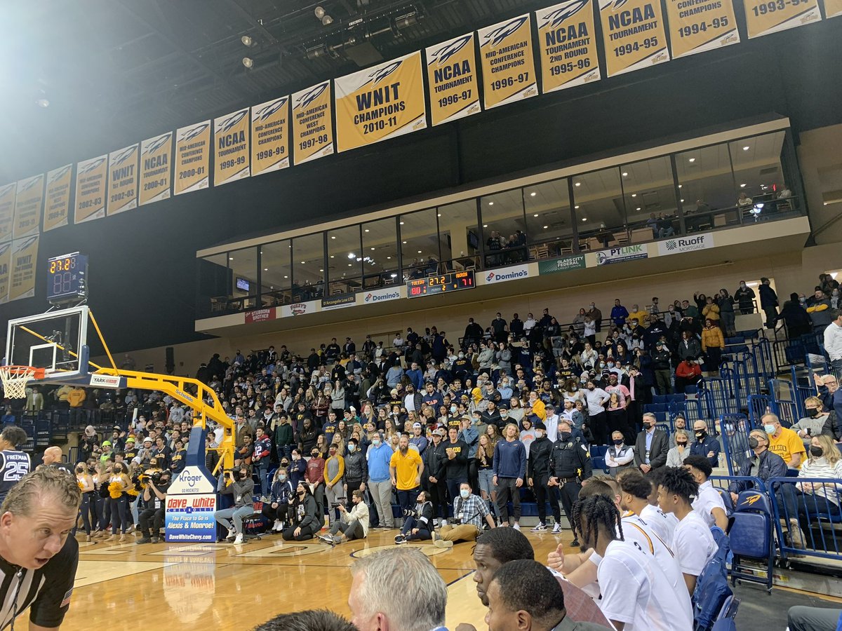 To every <a href="/UToledo/">The University of Toledo</a> Student, every <a href="/ToledoRockets/">Toledo Athletics</a> Student Athlete &amp; each &amp; every @toledo_mbb Fan…..THANK YOU!  Thank you for bringing the ENERGY, EXCITEMENT &amp; ENTHUSIASM back to Savage!!!  We will see you back in Savage soon!  🚀🚀🚀
