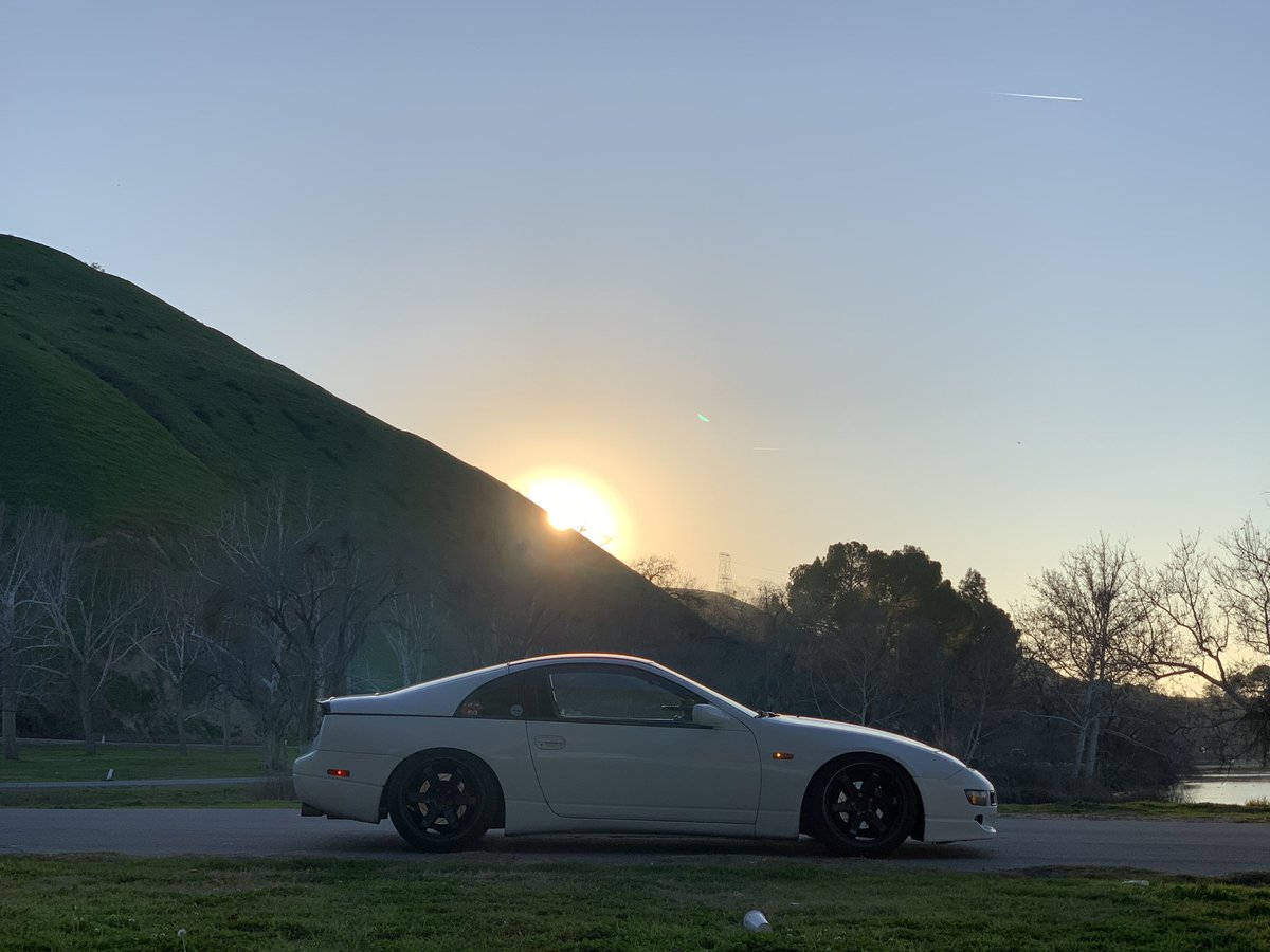 jamespenarejo's tweet photo. I practiced skids for my birthday and then stopped by a lake on my way home. https://t.co/tI5RKQzkOA