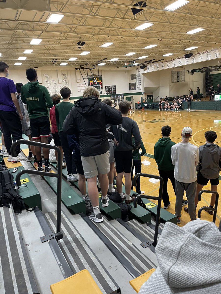 NDP_bball's tweet photo. @NdpGirlsBball Great effort tonight! #OneIrish #GoIrish https://t.co/4OkbuW6xxx