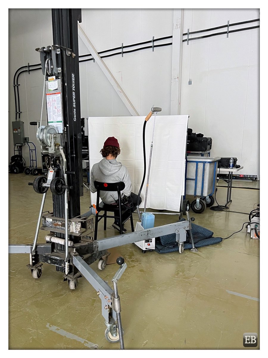 Eric_Brazier's tweet photo. “Squared-Off: Gripland #Steamer” https://t.co/6vFEYSrPe3 #TheDailyMobile #photography #Grip #Setlife #Square #SquaredOff #White #WhiteAsASheet #WhiteSheet #WhiteSquare https://t.co/tDSmVmLEoV