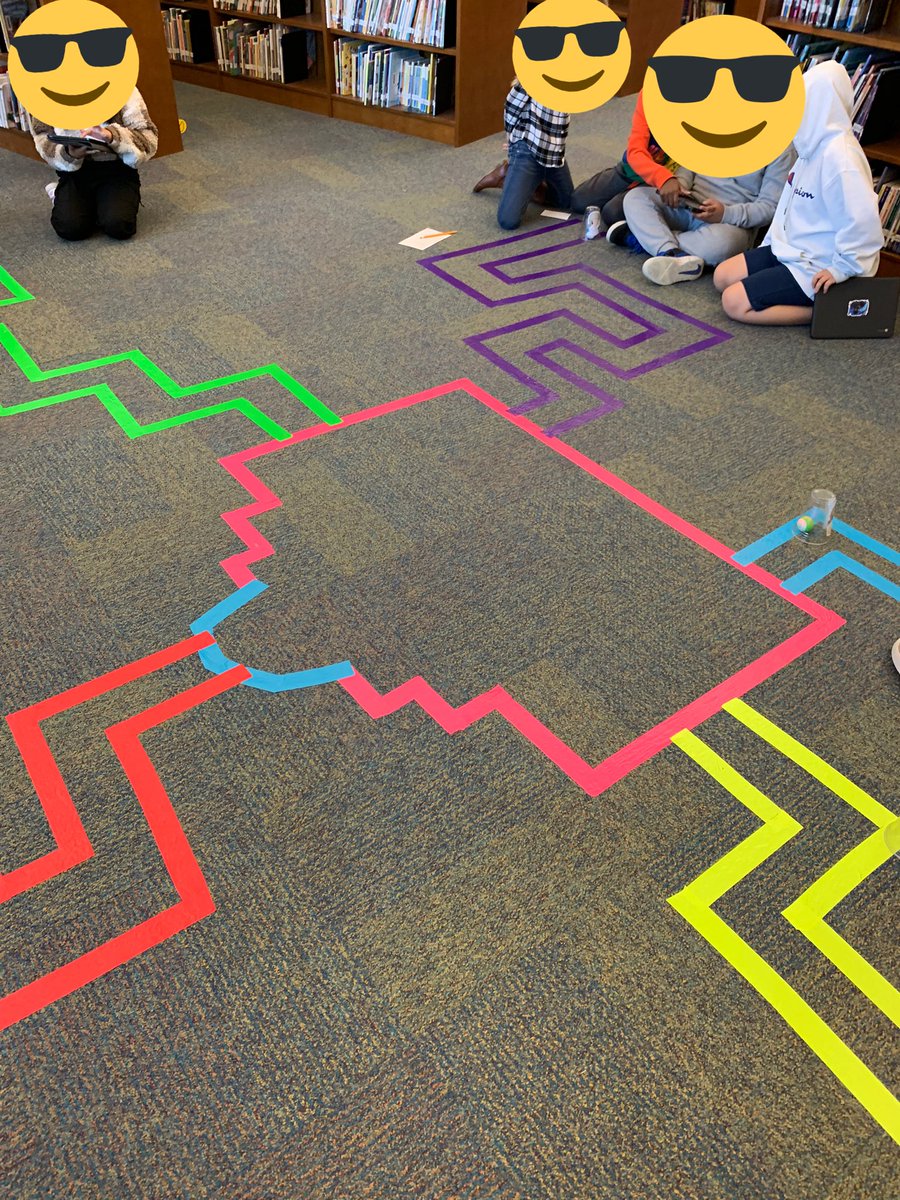 4th grade had a blast today getting their <a href="/Sphero/">Sphero</a> robots to the Alamo! <a href="/lisarcrosslin/">Lisa Crosslin, EdD</a> <a href="/ClaraLoveES/">Clara Love Elementary</a> @School_Jones