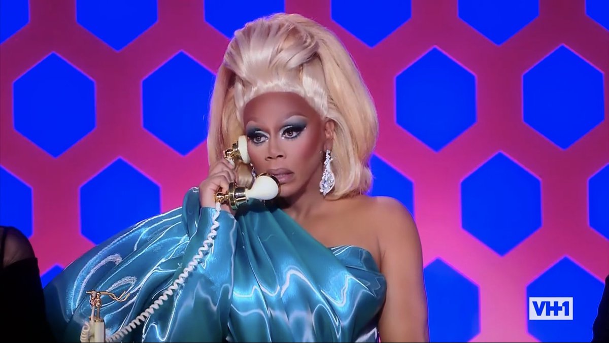 itsgissel's tweet photo. Kerri Colby DID NOT win that lipsync. I’m calling the cops. #DragRace https://t.co/VuCRHVUfvb