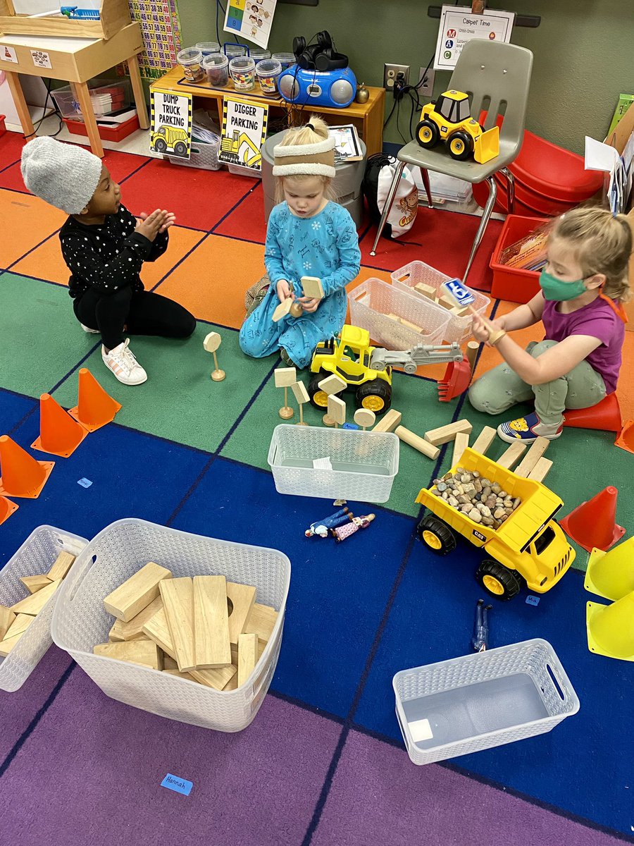 GESWhite0's tweet photo. This week was all about construction &amp; our classroom centers were all transformed into a construction fun zone! Learning all about tools and how they work, construction trucks and what they do, and lots more🦺🔨🪛🚧 #GESshineon @EarlyGcisd https://t.co/bUmSPJPxdx